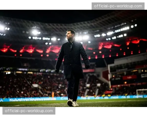 观点:哈维-阿隆索的勒沃库森,是否代表了德甲战术进化的新方向? 观点:哈维-阿隆索的勒沃库森,是否代表了德甲战术进化的新方向?