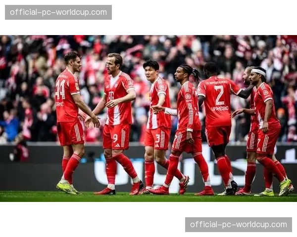 拜仁29轮打进105球刷新德甲纪录，场均进球超过3.6个